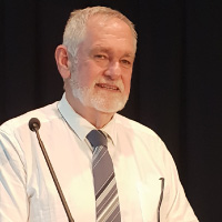 Dr. Lyndon Llewellyn, Australian Institute of Marine Science 